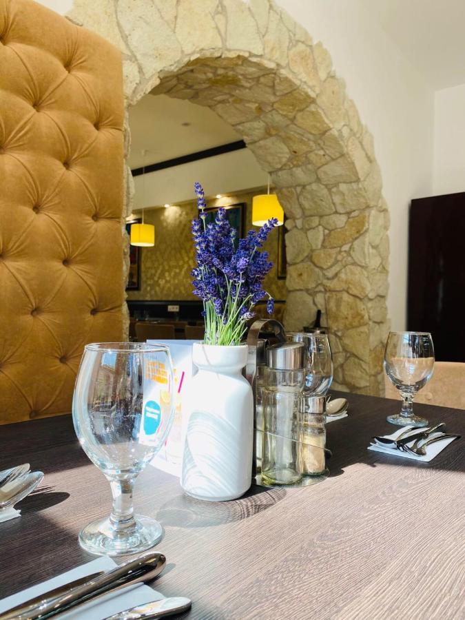 Toldi Fogado Hotel Tokaj Ngoại thất bức ảnh