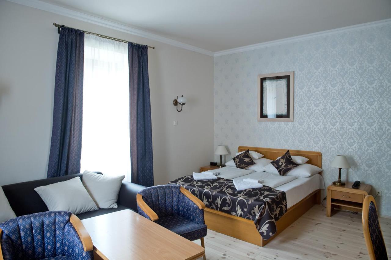 Toldi Fogado Hotel Tokaj Ngoại thất bức ảnh