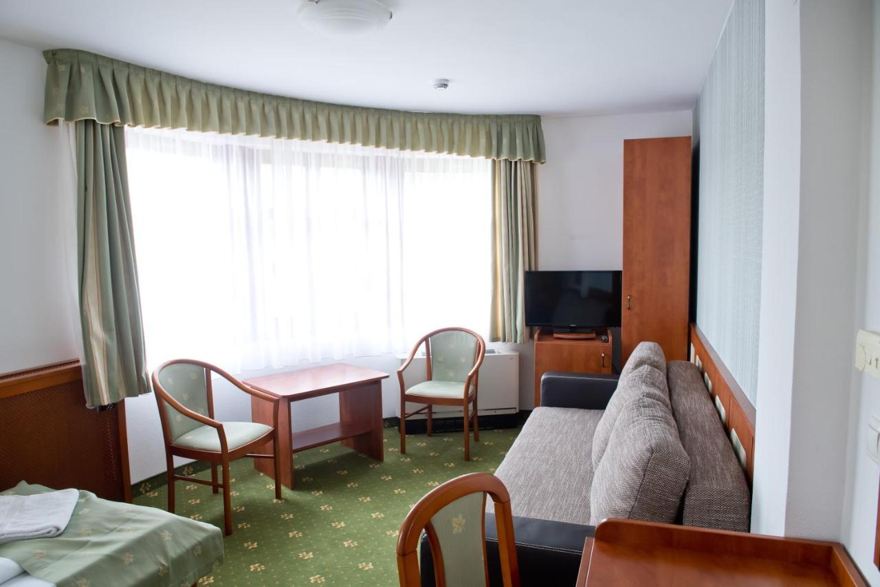 Toldi Fogado Hotel Tokaj Ngoại thất bức ảnh